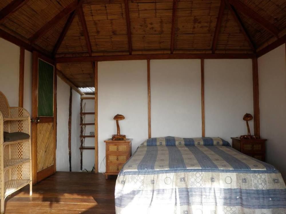 Balihai Lodge *
